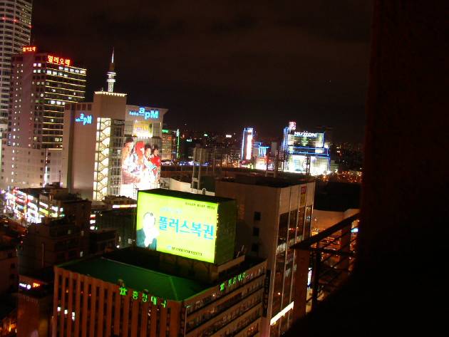 東大門市場の夜景